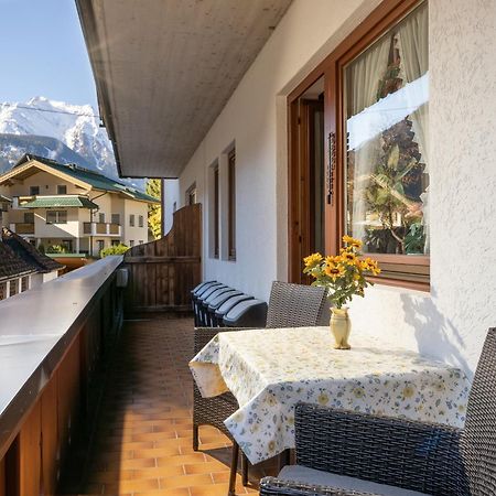 Chalet - Appartements Julitta Mayrhofen Buitenkant foto