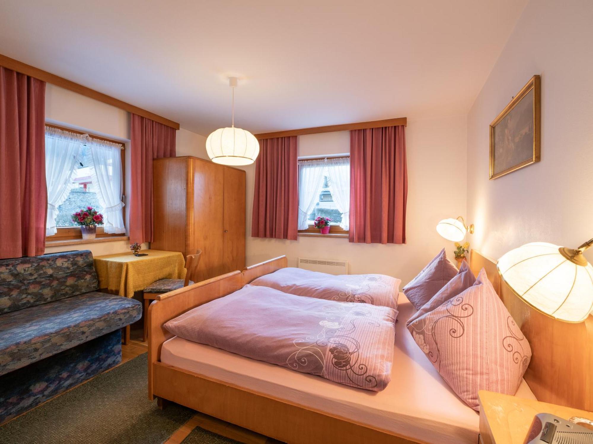 Chalet - Appartements Julitta Mayrhofen Buitenkant foto