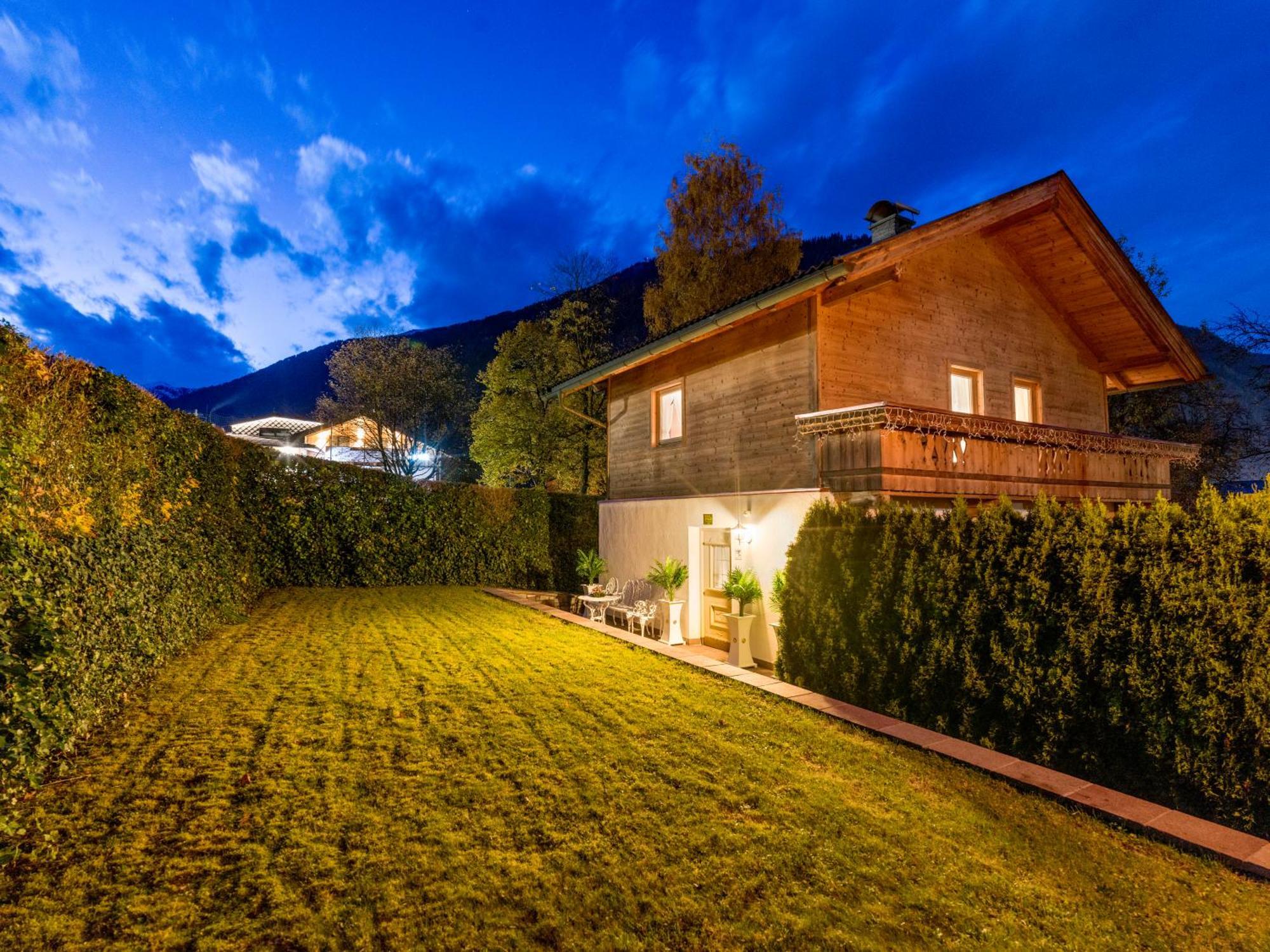 Chalet - Appartements Julitta Mayrhofen Buitenkant foto