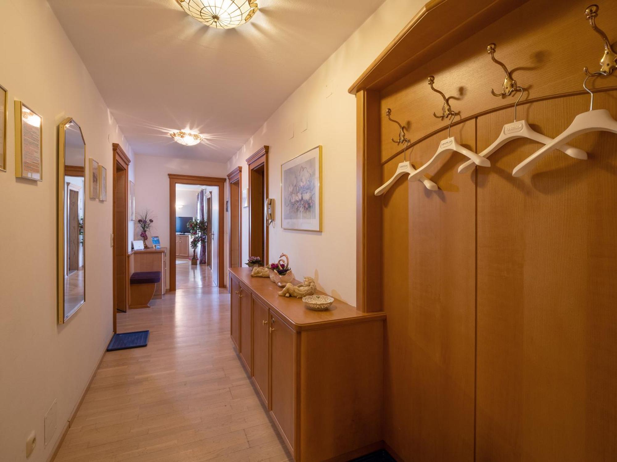 Chalet - Appartements Julitta Mayrhofen Buitenkant foto